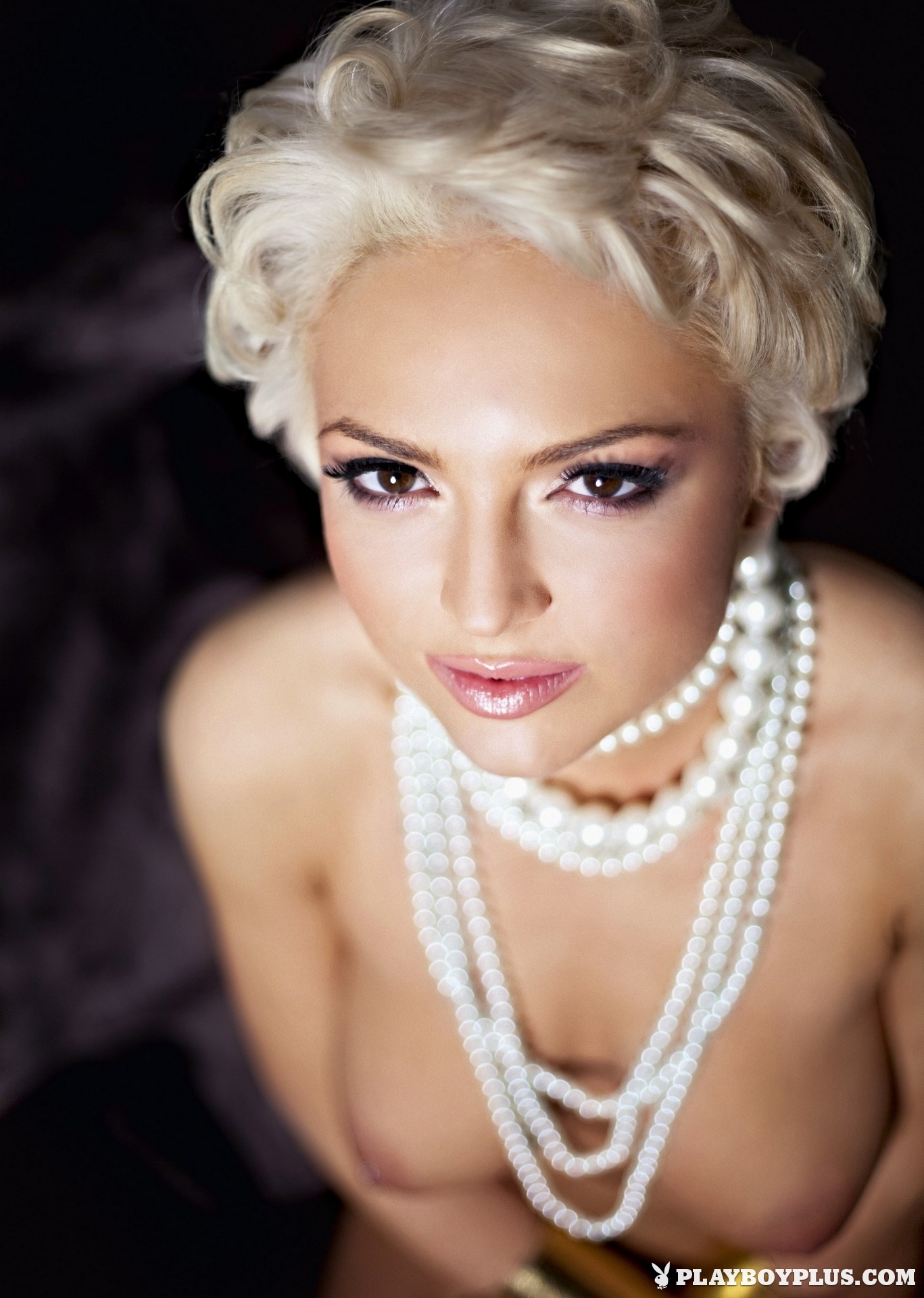 Andrea Vrhovec