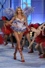 VS Model Show