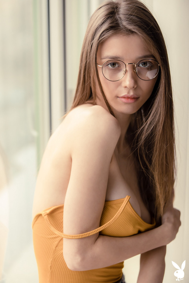 Mila Azul Playboy Plus 